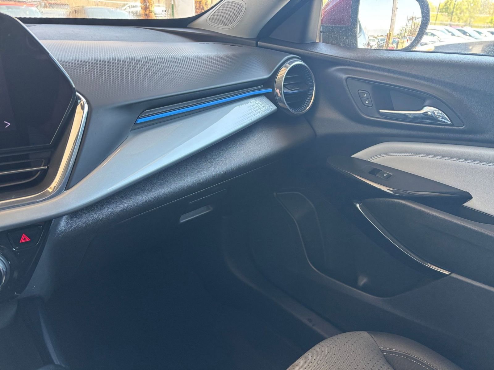 Thumbnail: 2025 Chevrolet Trax - 34