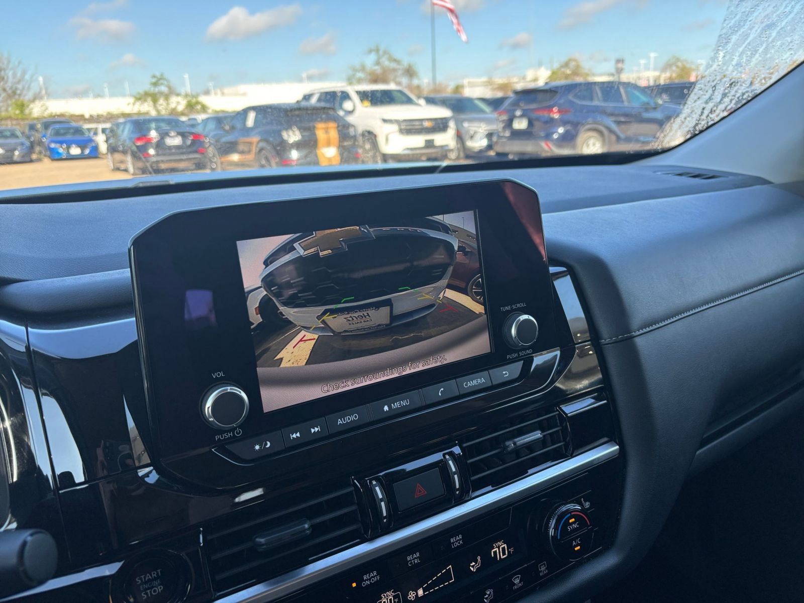 Thumbnail: 2025 Nissan Pathfinder - 25