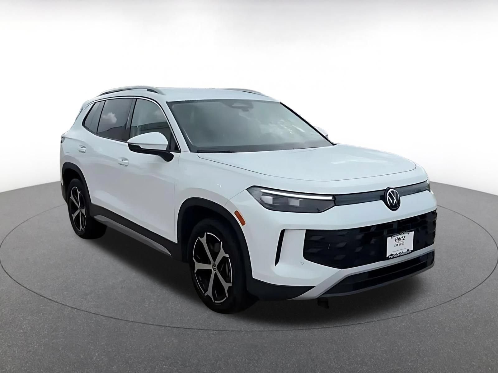 Thumbnail: 2026 Volkswagen Tiguan - 3