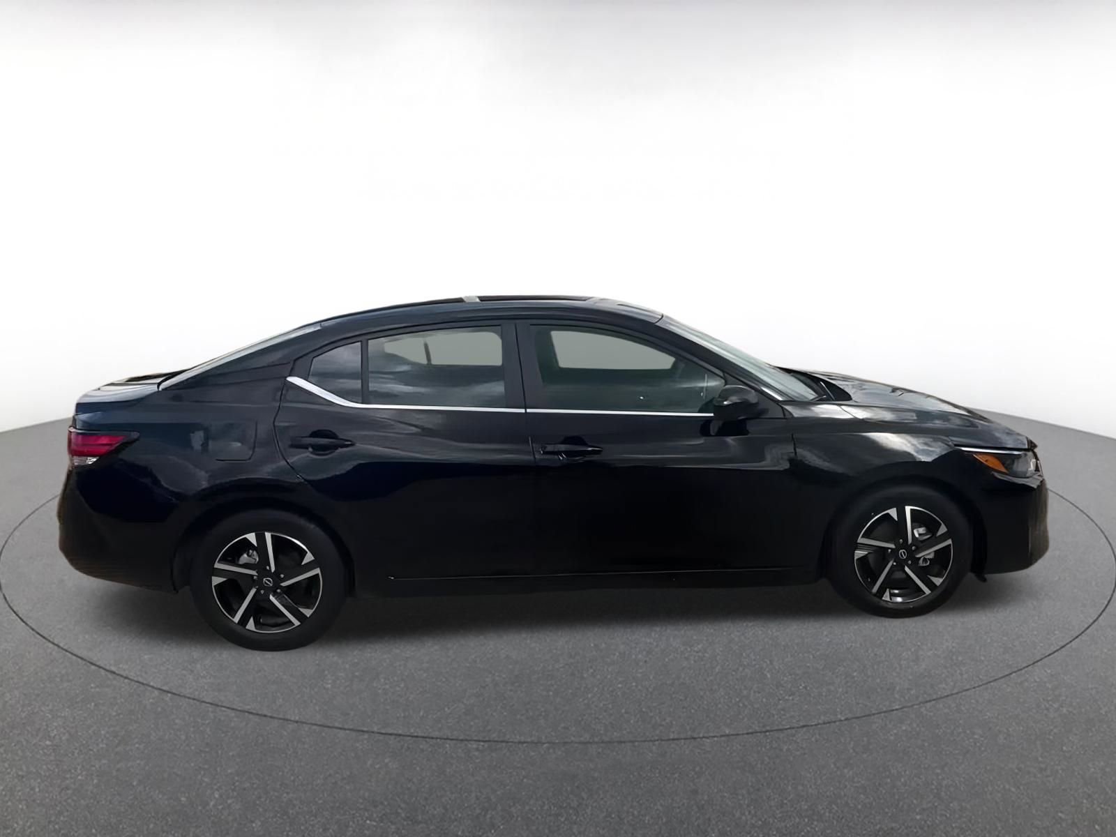 Thumbnail: 2024 Nissan Sentra - 15