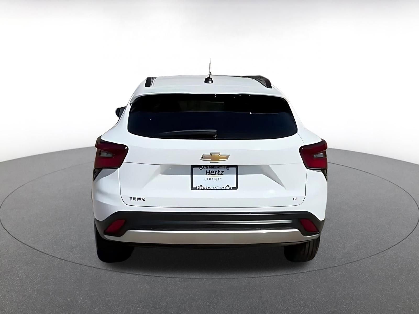 Thumbnail: 2025 Chevrolet Trax - 7
