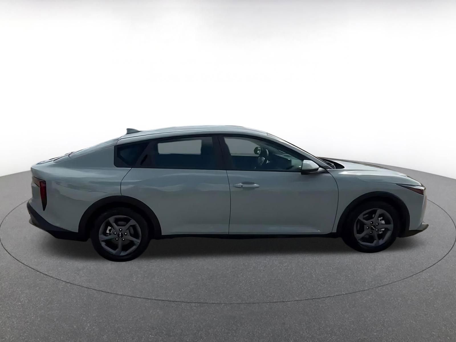 Thumbnail: 2025 Kia K4 - 15