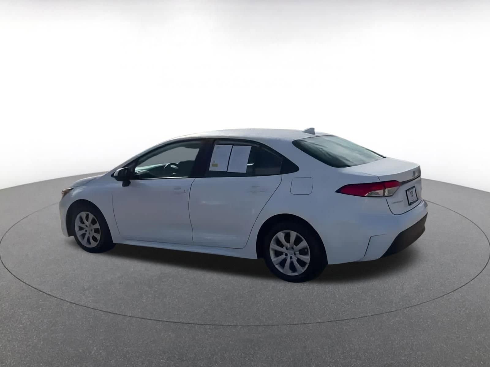 Thumbnail: 2025 Toyota Corolla - 9