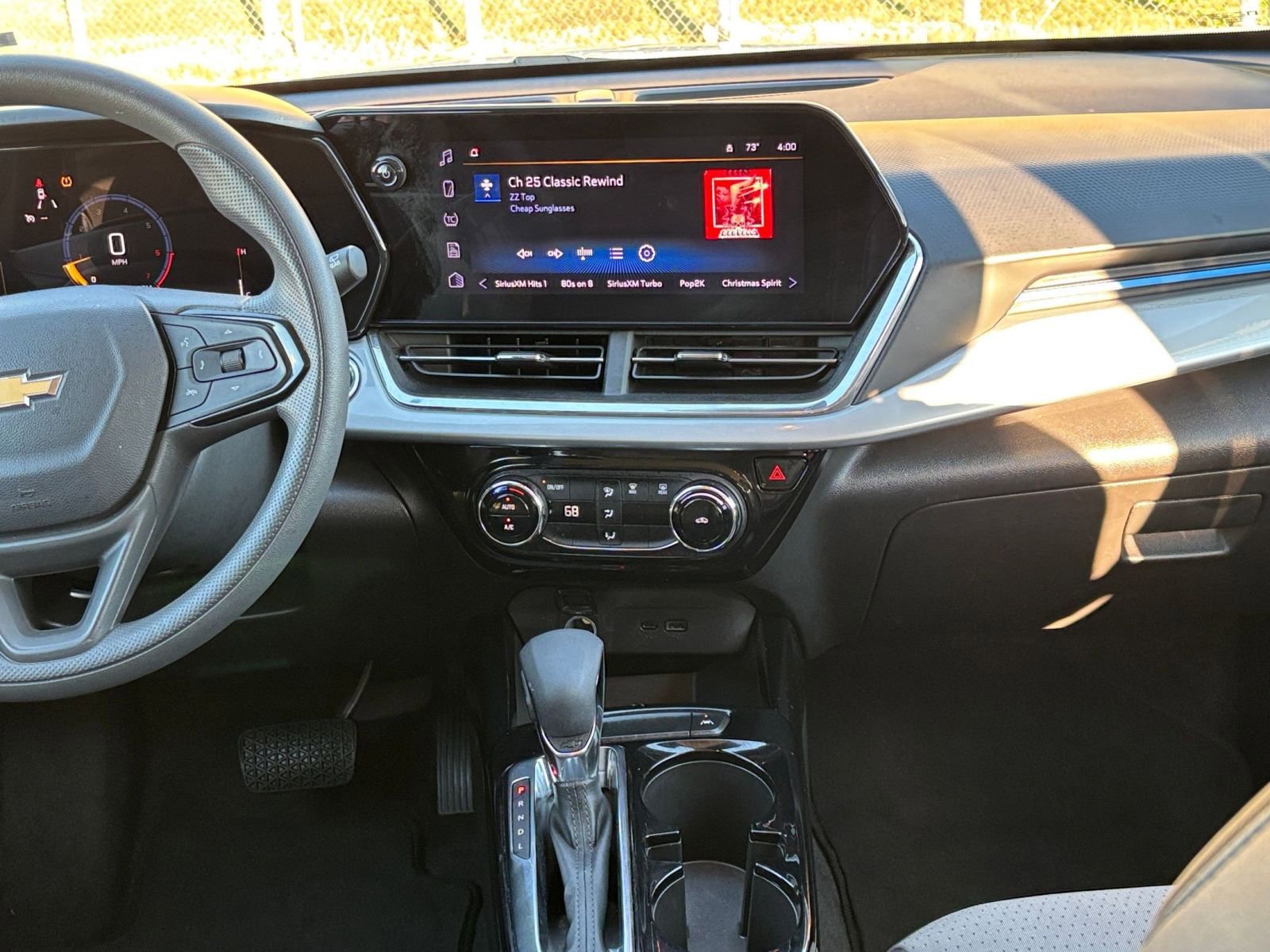 Thumbnail: 2025 Chevrolet Trax - 18