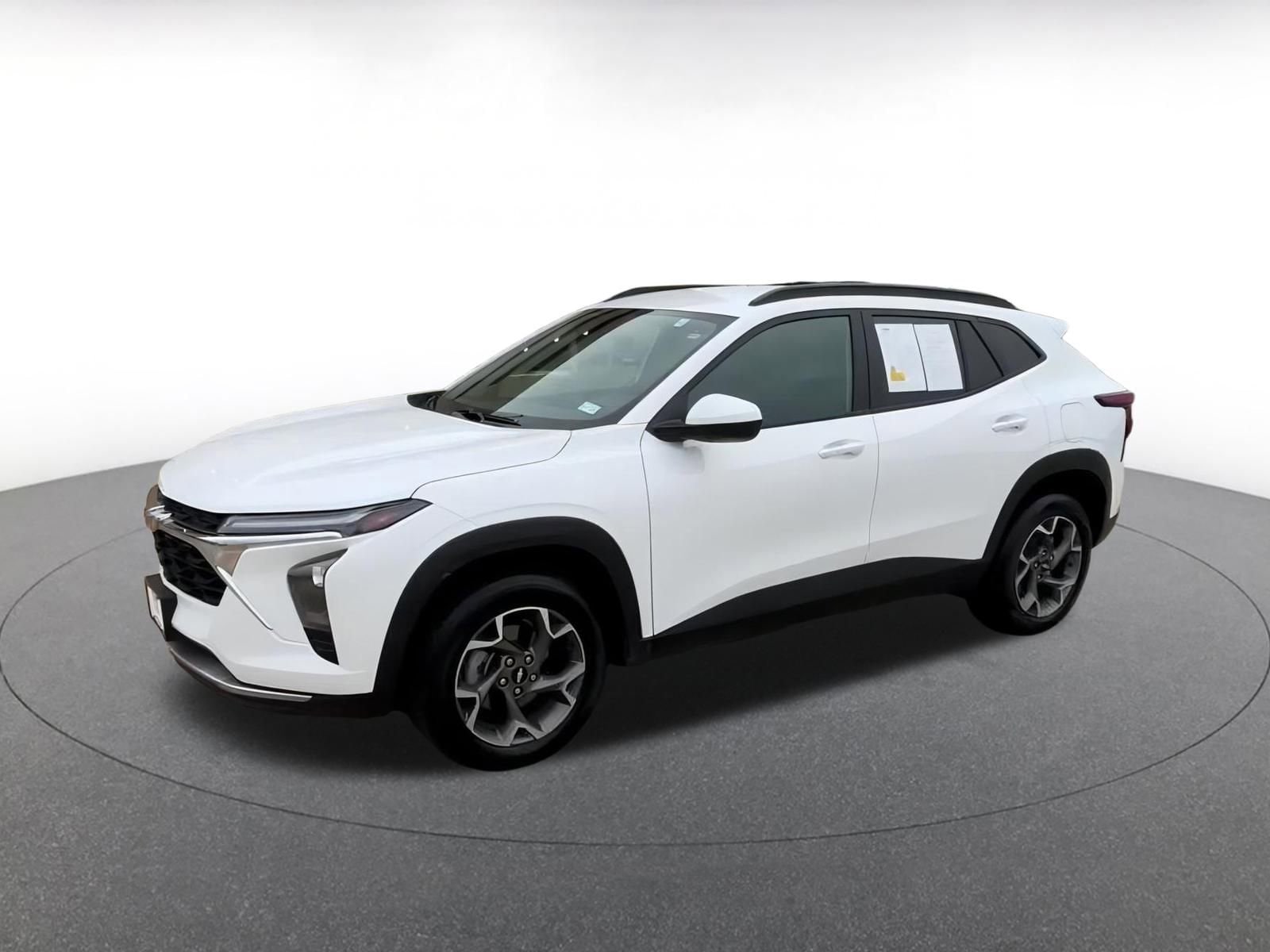 Thumbnail: 2025 Chevrolet Trax - 10