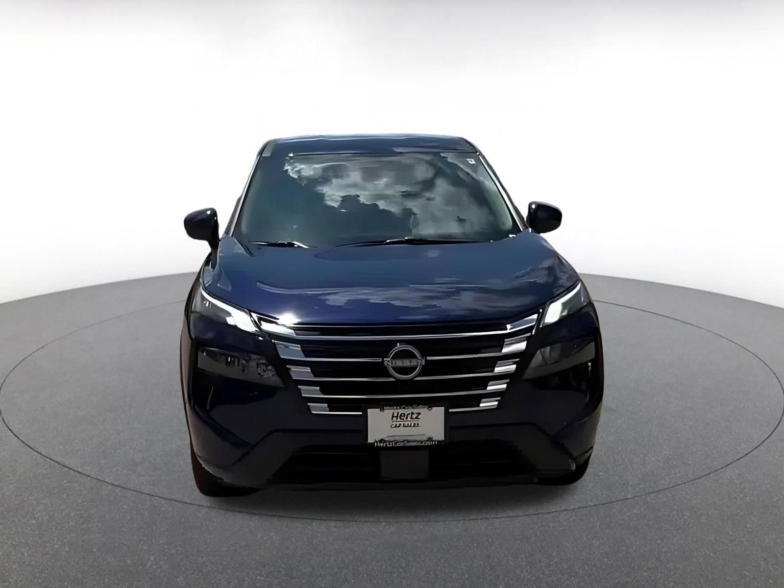 Thumbnail: 2025 Nissan Rogue - 4