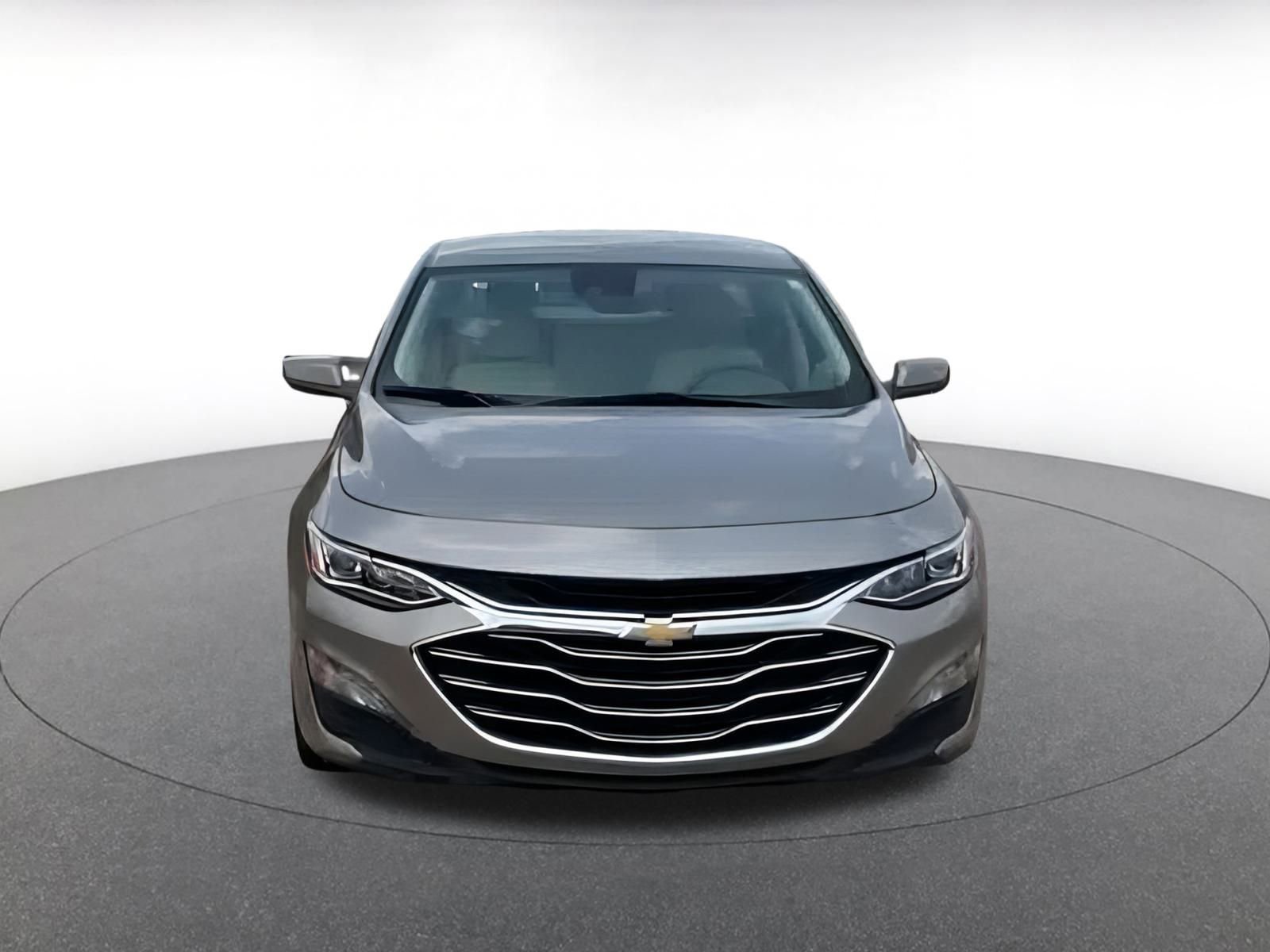 Thumbnail: 2024 Chevrolet Malibu - 4