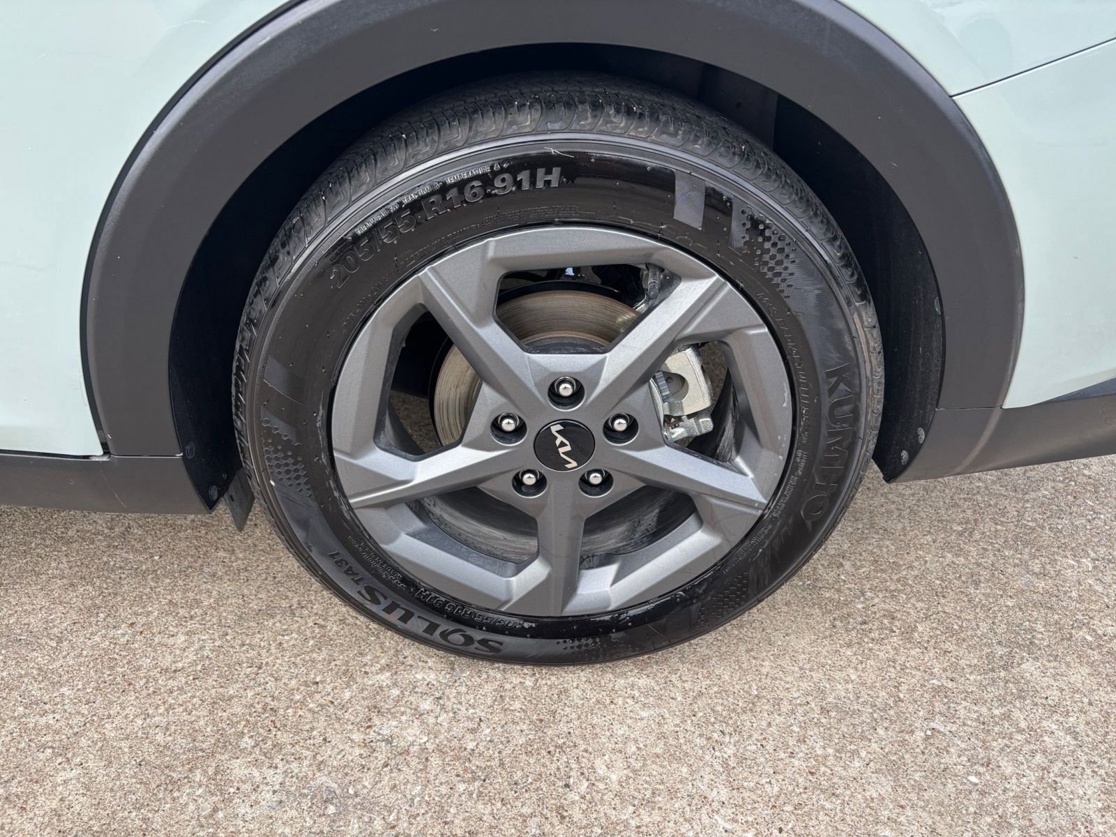 Thumbnail: 2025 Kia K4 - 29