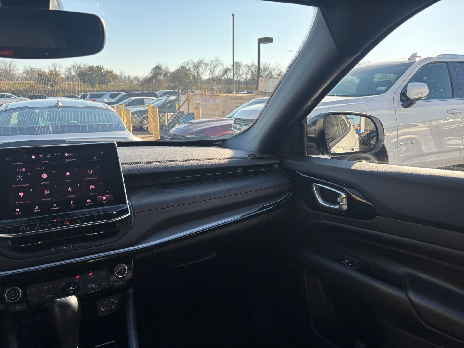 Thumbnail: 2025 Jeep Compass - 34