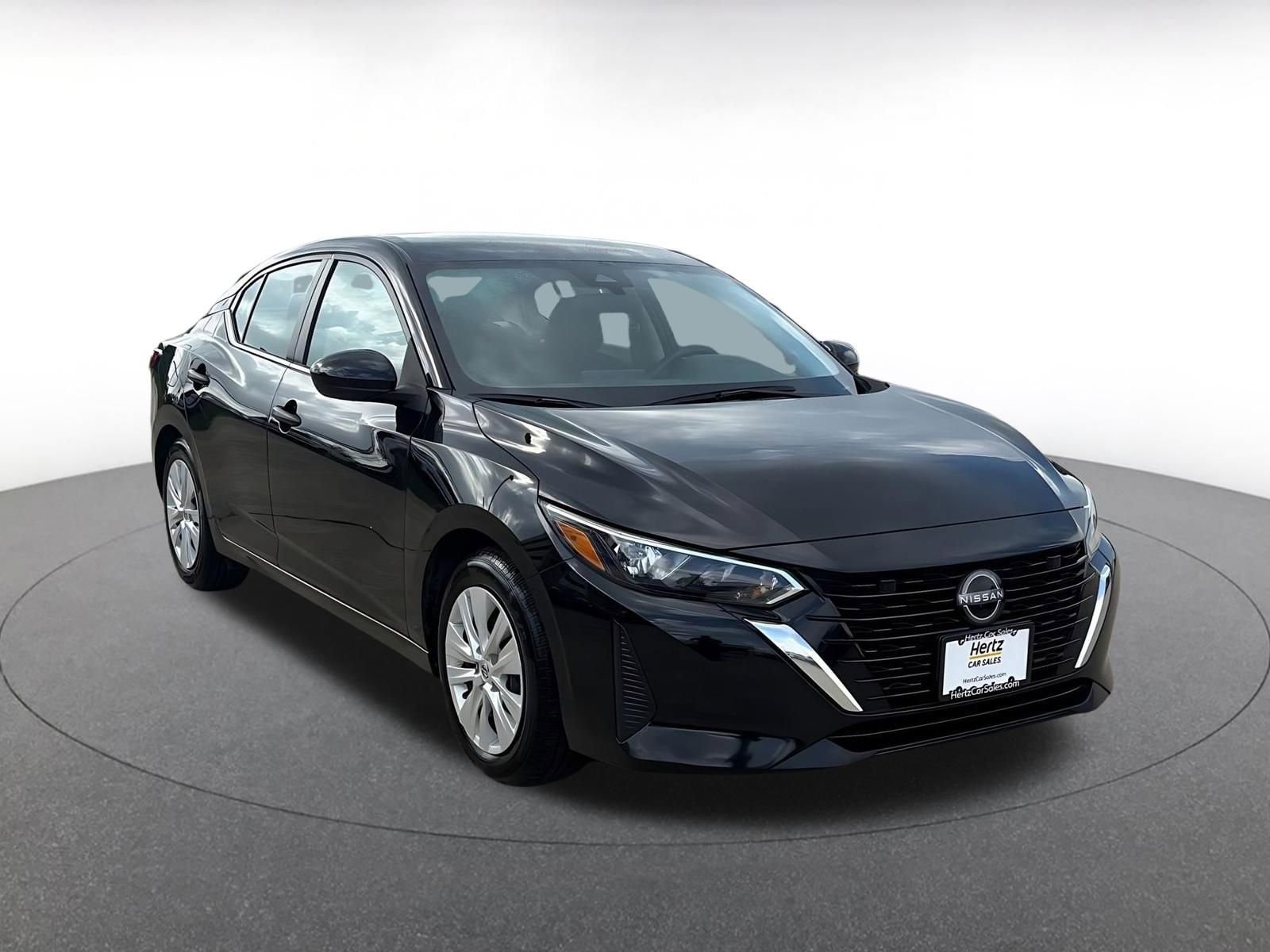 Thumbnail: 2025 Nissan Sentra - 1