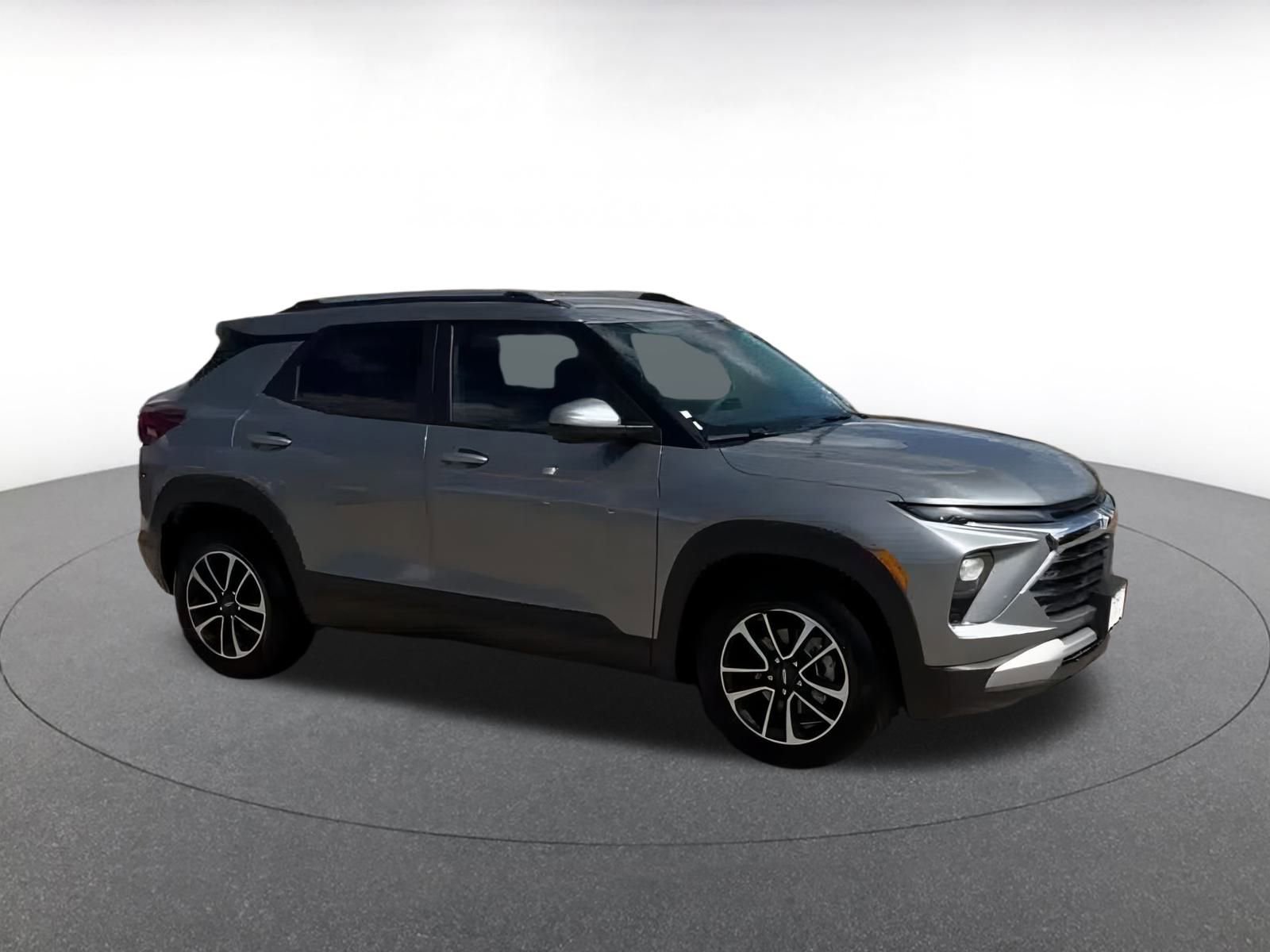 Thumbnail: 2025 Chevrolet TrailBlazer - 2