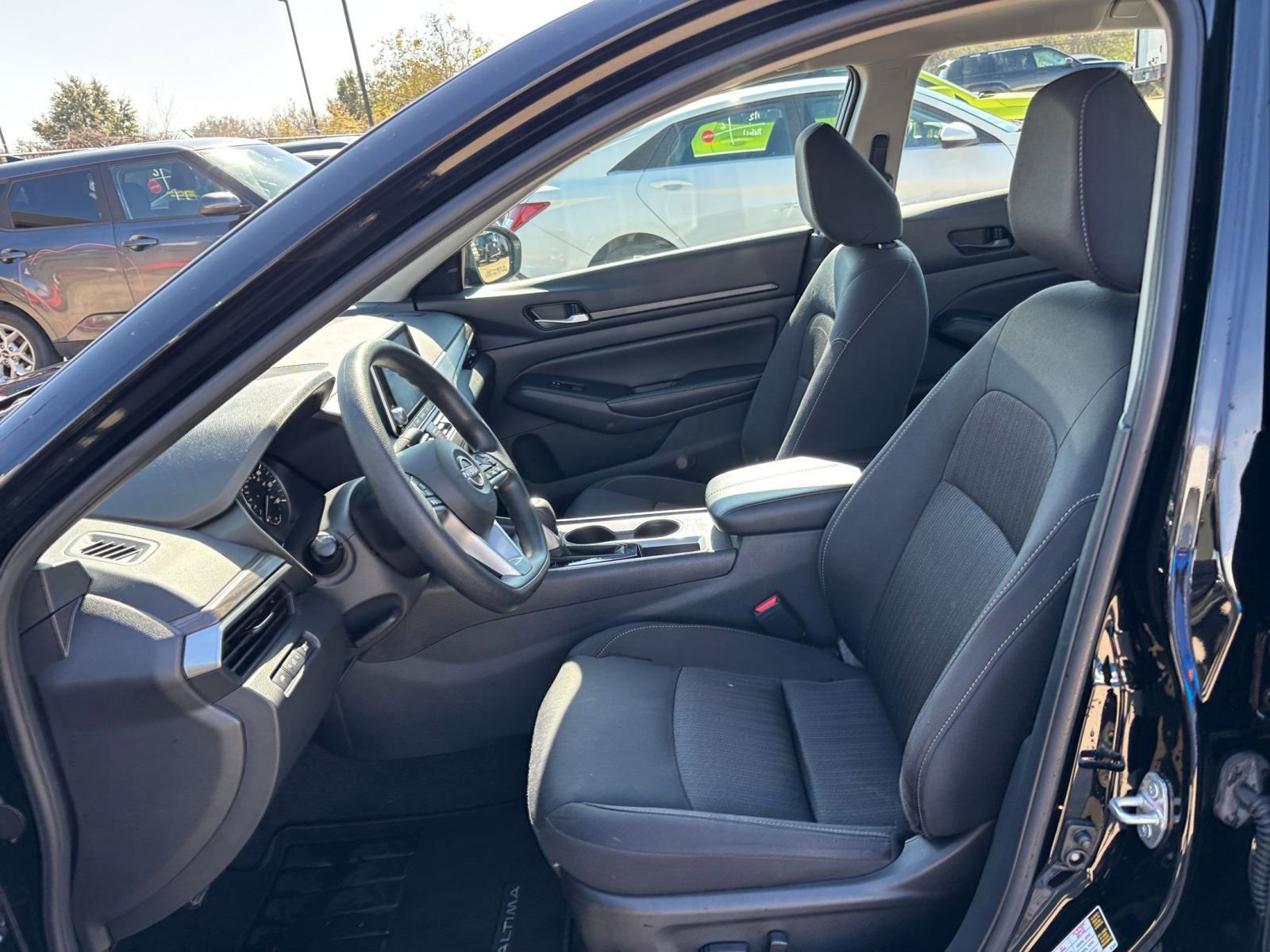 Thumbnail: 2025 Nissan Altima - 27