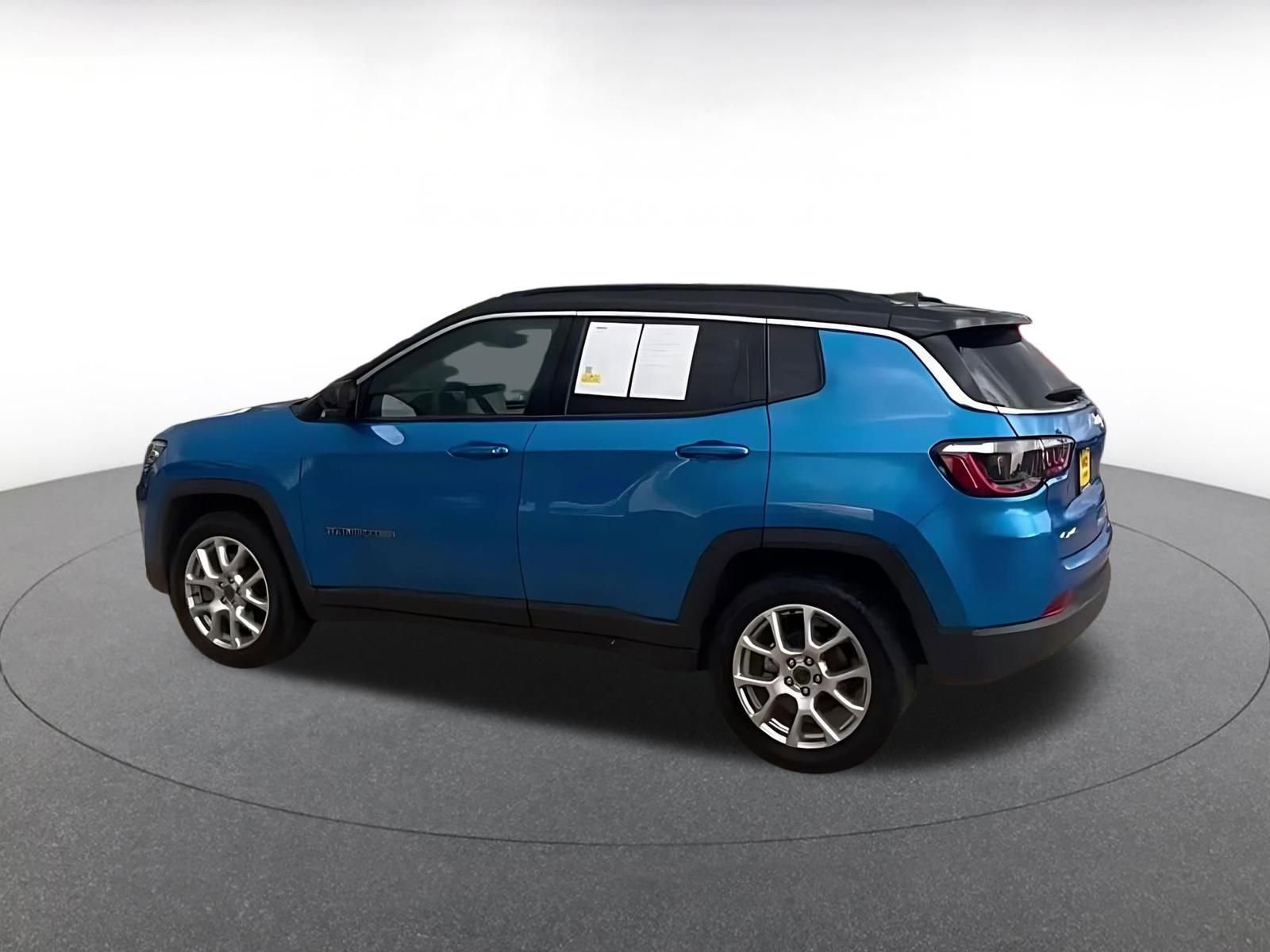 Thumbnail: 2025 Jeep Compass - 4