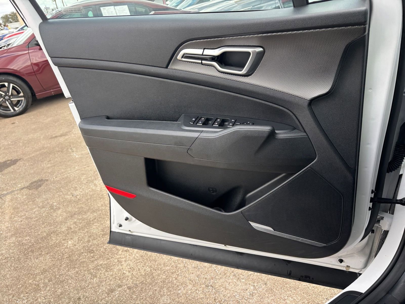 Thumbnail: 2025 Kia Sportage - 18