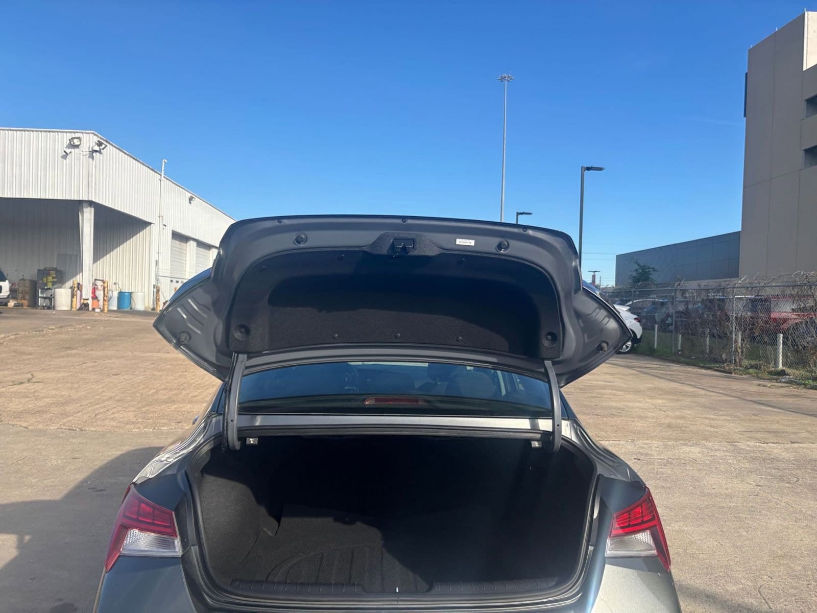 Thumbnail: 2025 Hyundai Elantra - 29