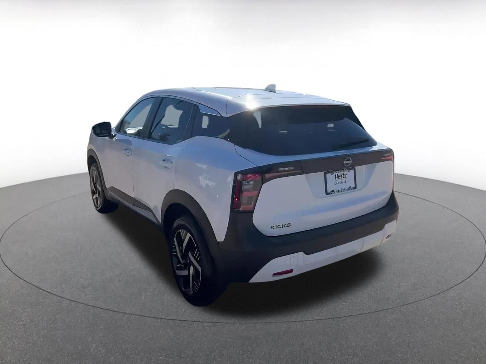 Thumbnail: 2025 Nissan Kicks - 11