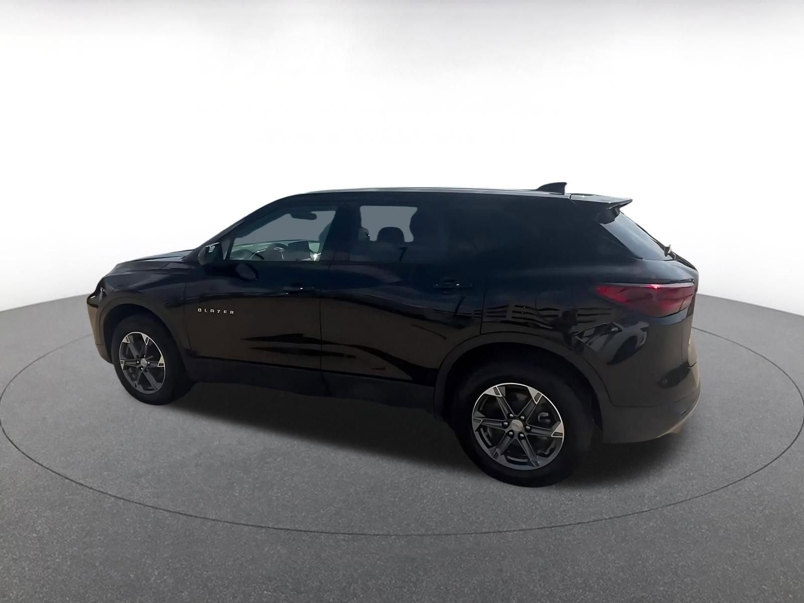 Thumbnail: 2025 Chevrolet Blazer - 10