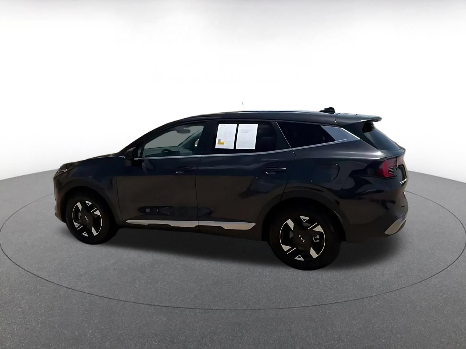 Thumbnail: 2026 Kia Sportage - 9
