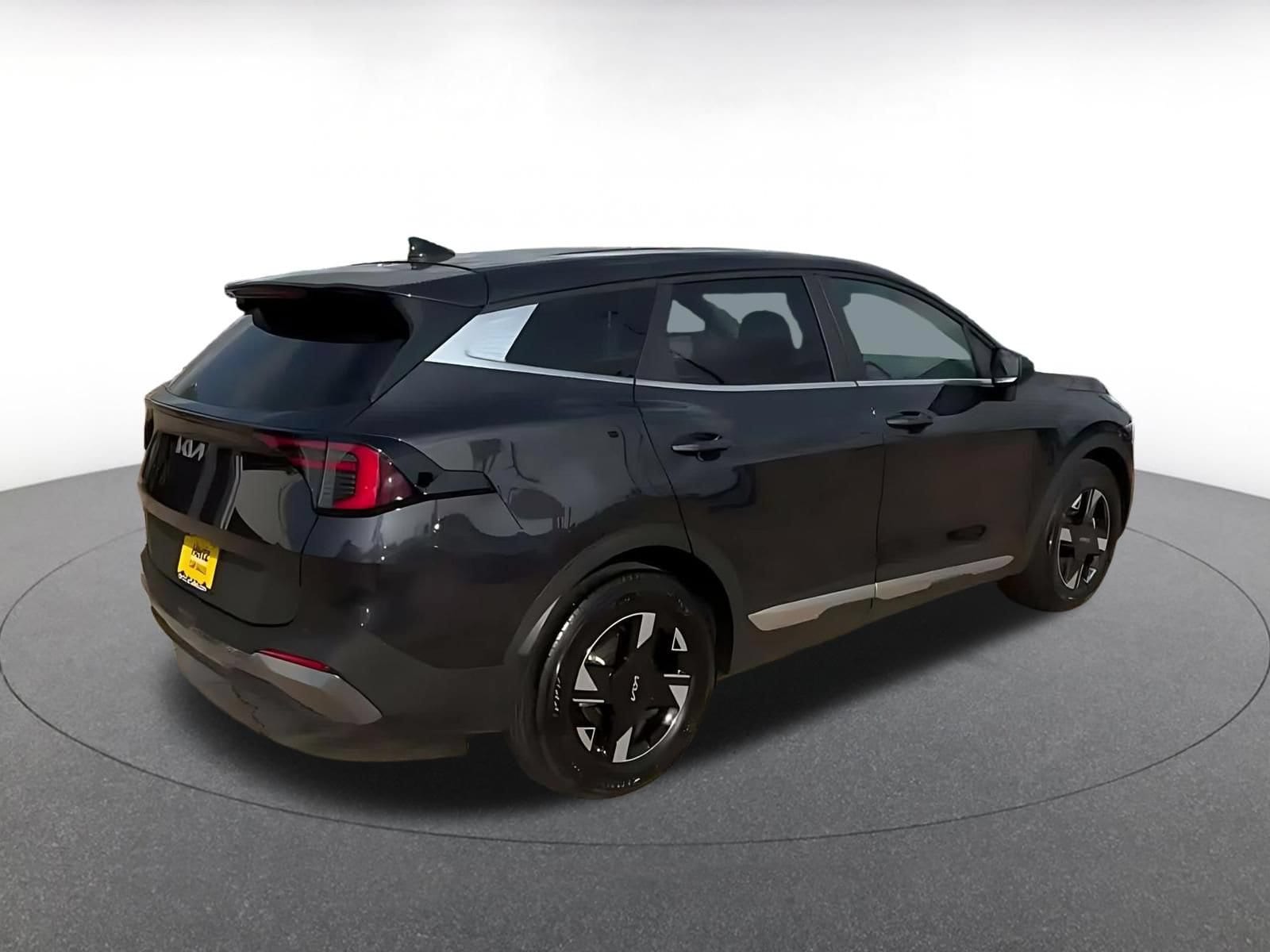Thumbnail: 2026 Kia Sportage - 13