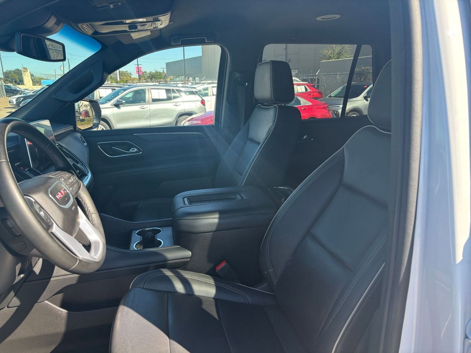 Thumbnail: 2024 GMC Yukon - 24