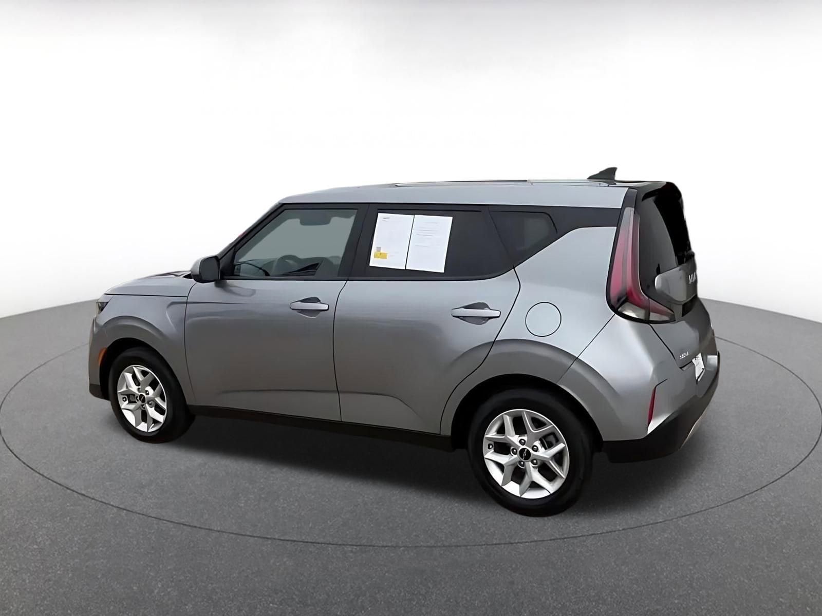 Thumbnail: 2025 Kia Soul - 10
