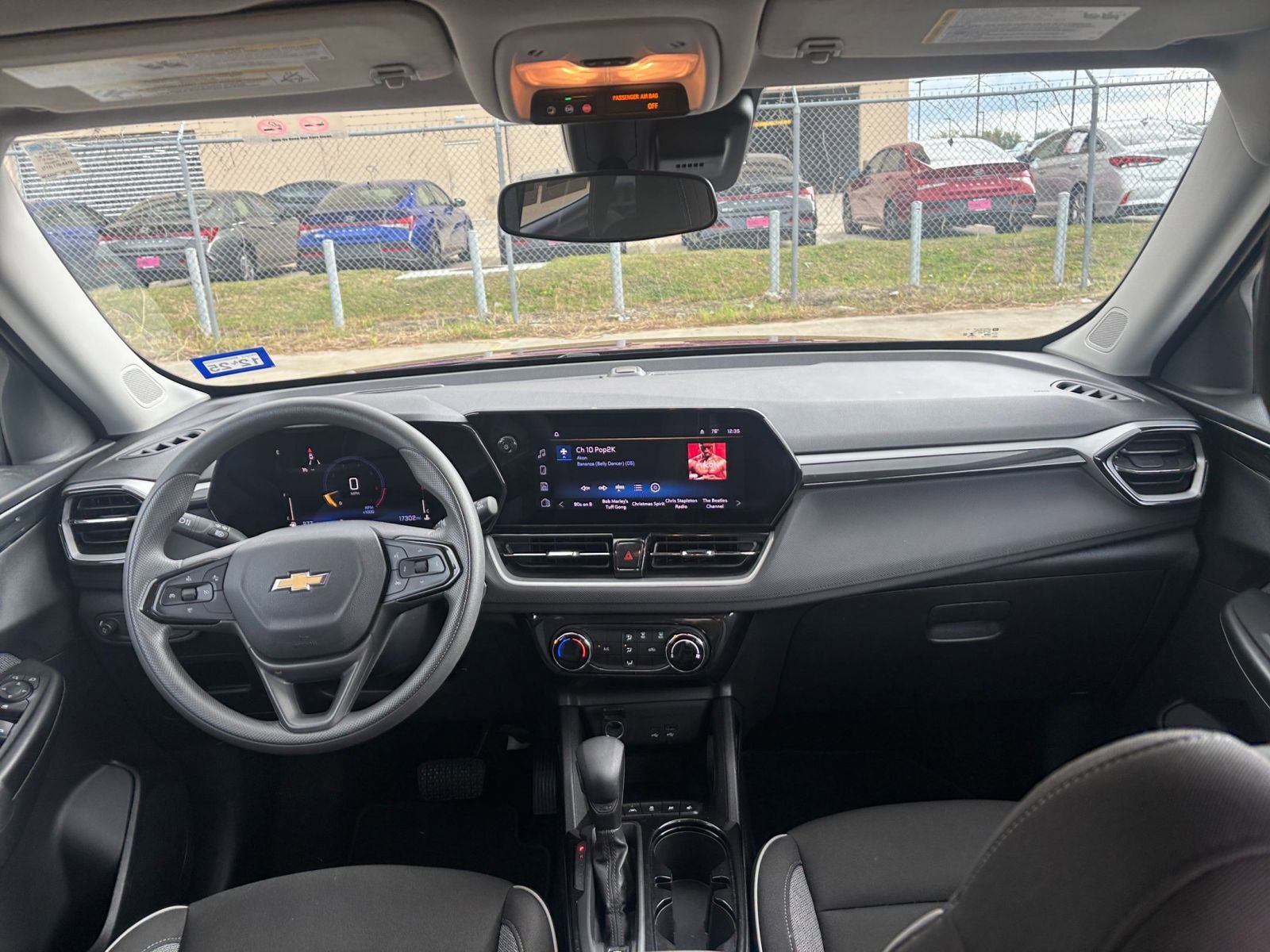 Thumbnail: 2025 Chevrolet TrailBlazer - 31