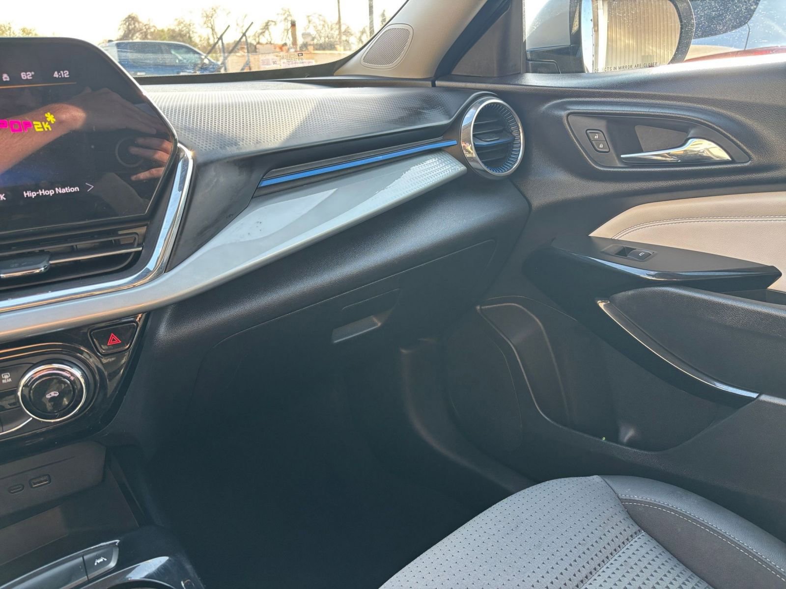 Thumbnail: 2025 Chevrolet Trax - 34