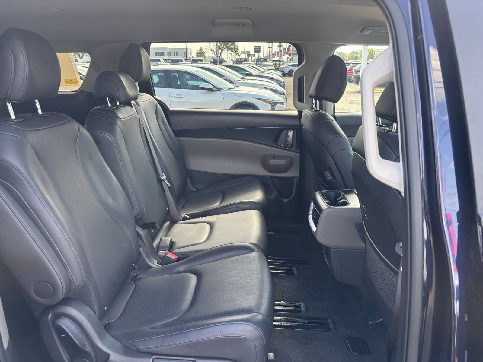 Thumbnail: 2026 Kia Carnival - 28