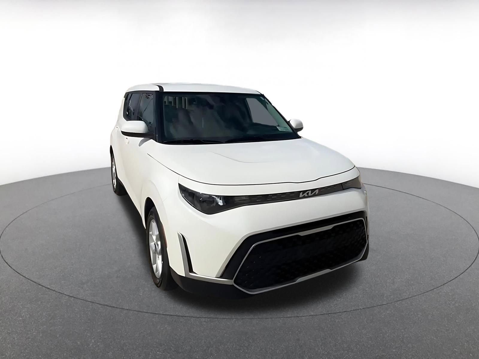 Thumbnail: 2025 Kia Soul - 3