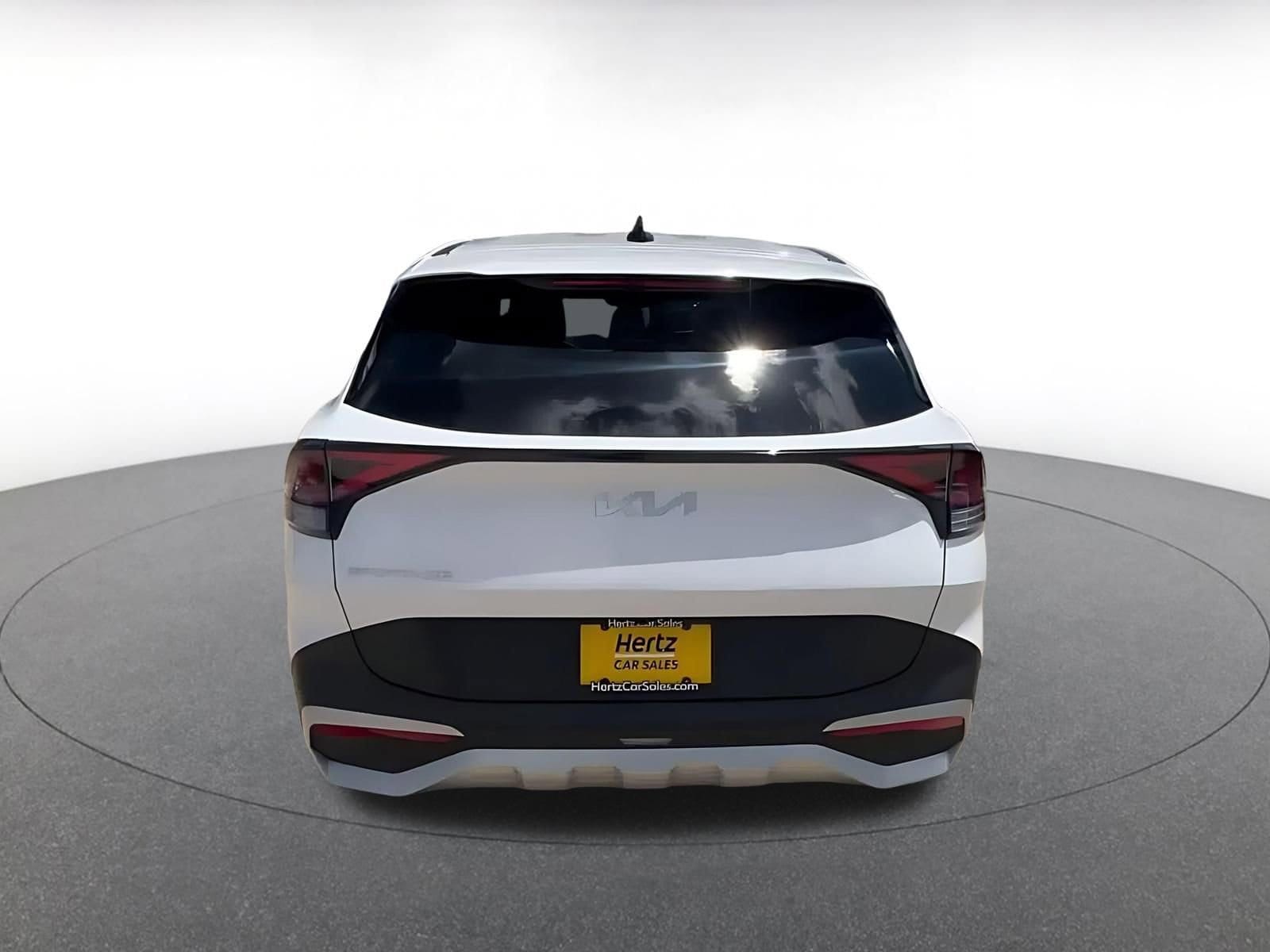 Thumbnail: 2025 Kia Sportage - 12