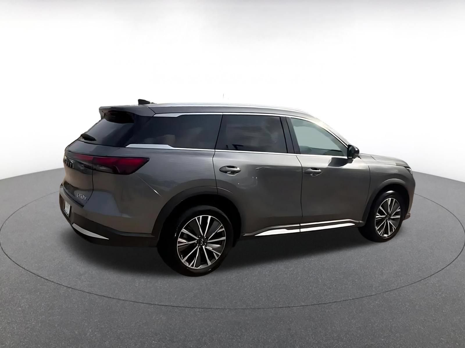 Thumbnail: 2026 INFINITI QX60 - 15