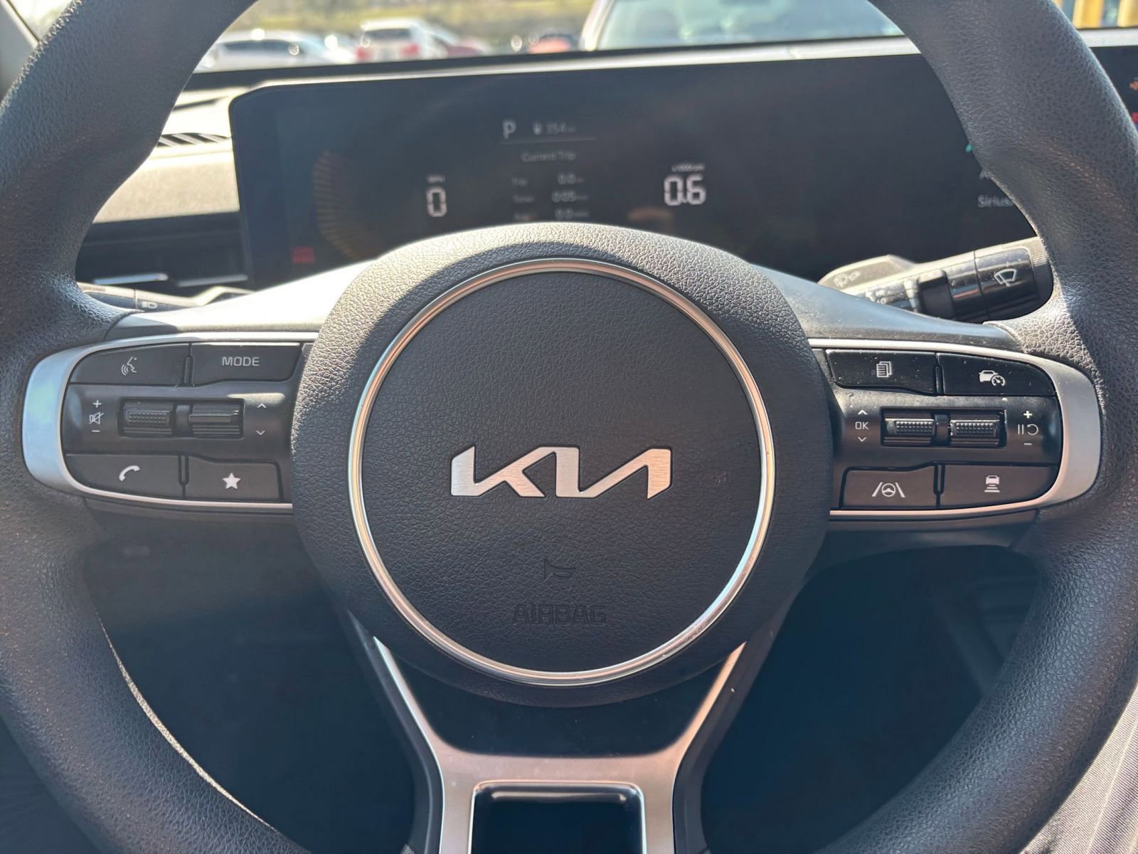 Thumbnail: 2025 Kia K5 - 27