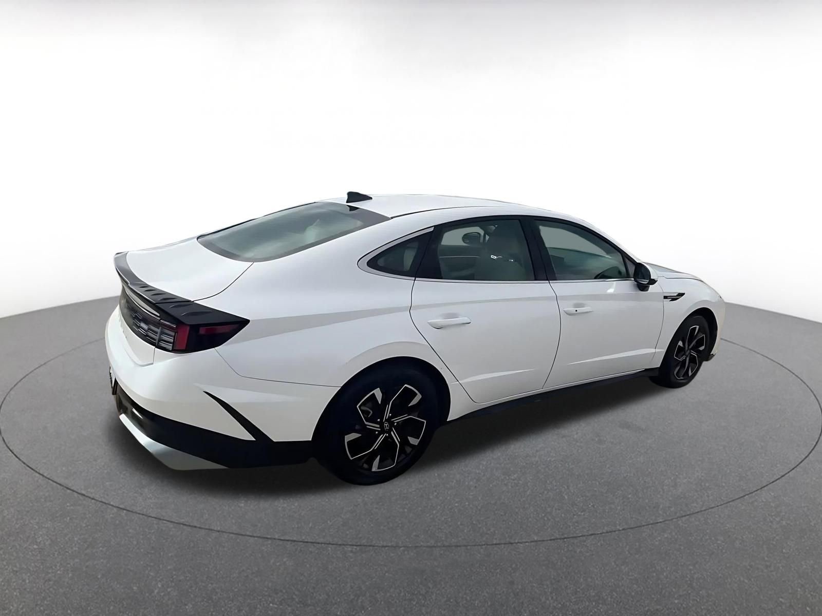 Thumbnail: 2025 Hyundai Sonata - 14