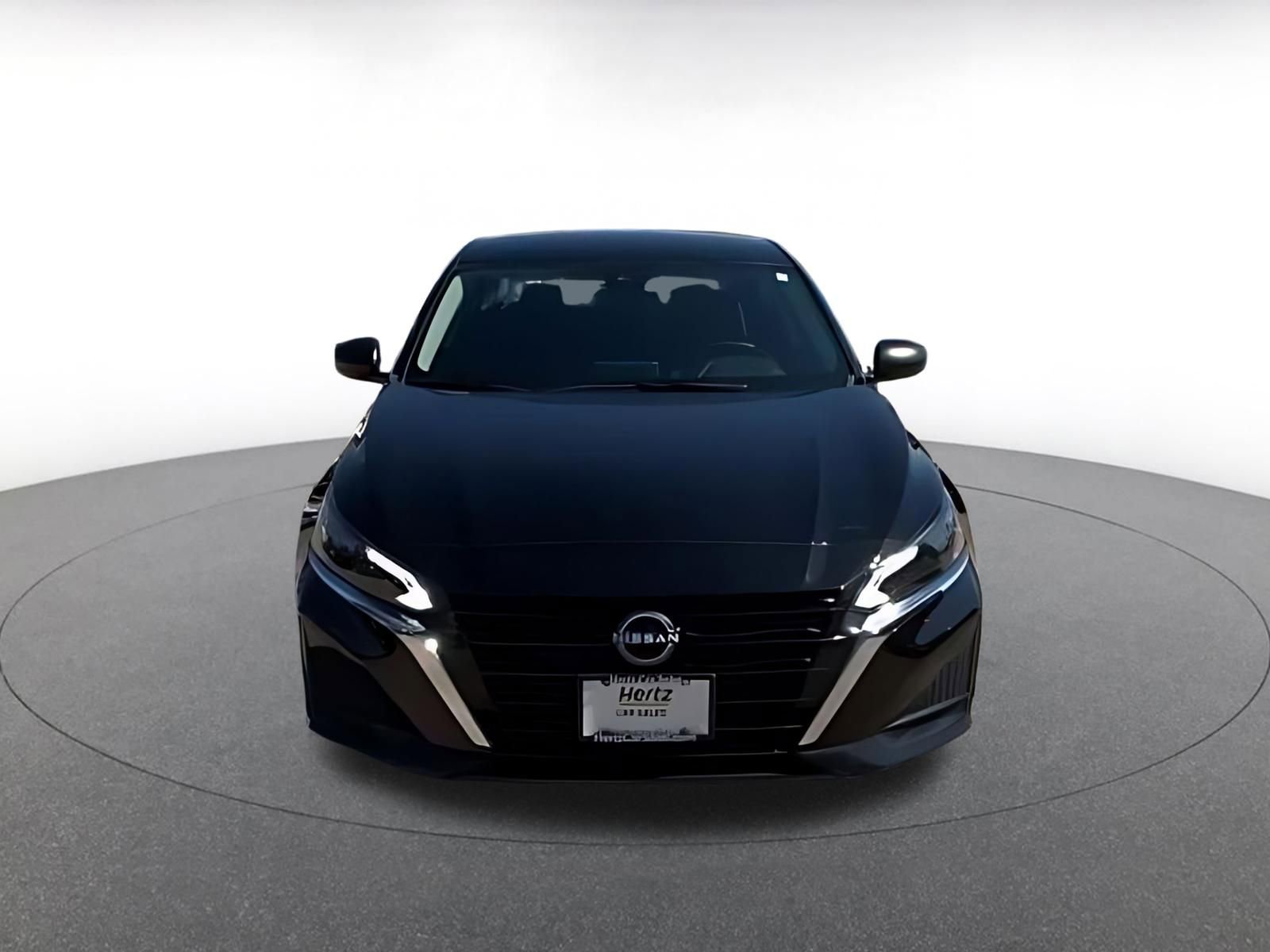 Thumbnail: 2025 Nissan Altima - 16
