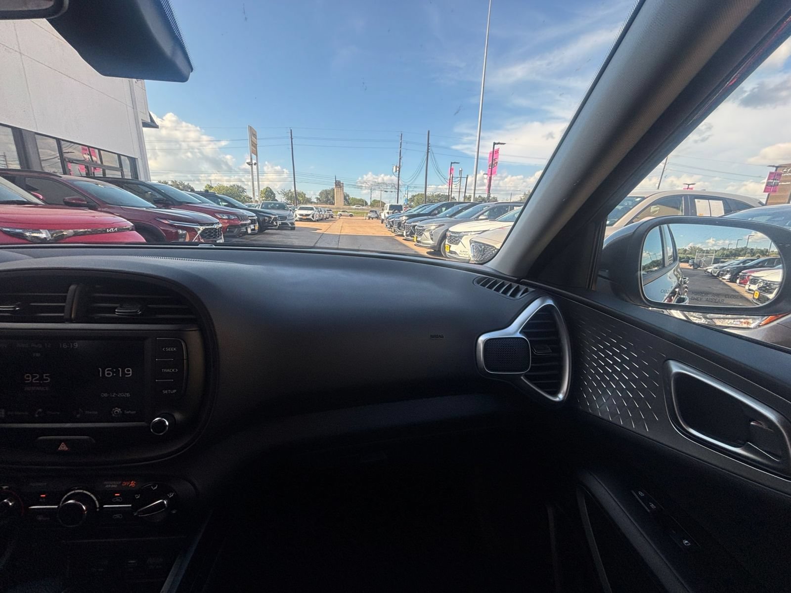 Thumbnail: 2025 Kia Soul - 33