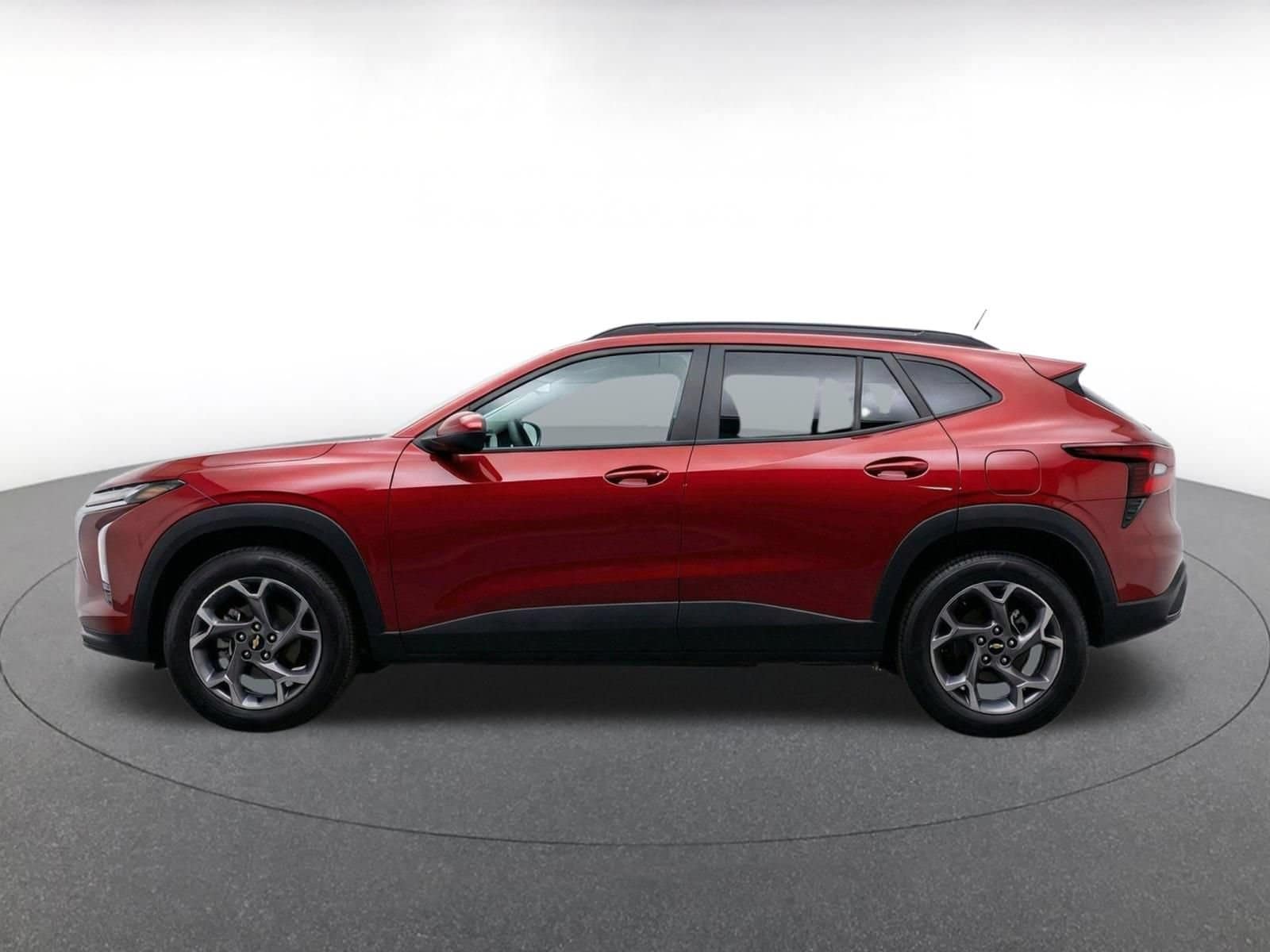Thumbnail: 2025 Chevrolet Trax - 4