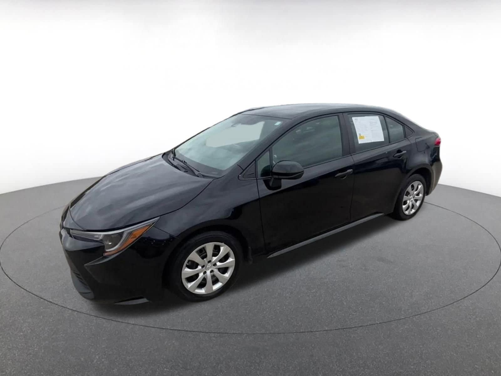 Thumbnail: 2023 Toyota Corolla - 8