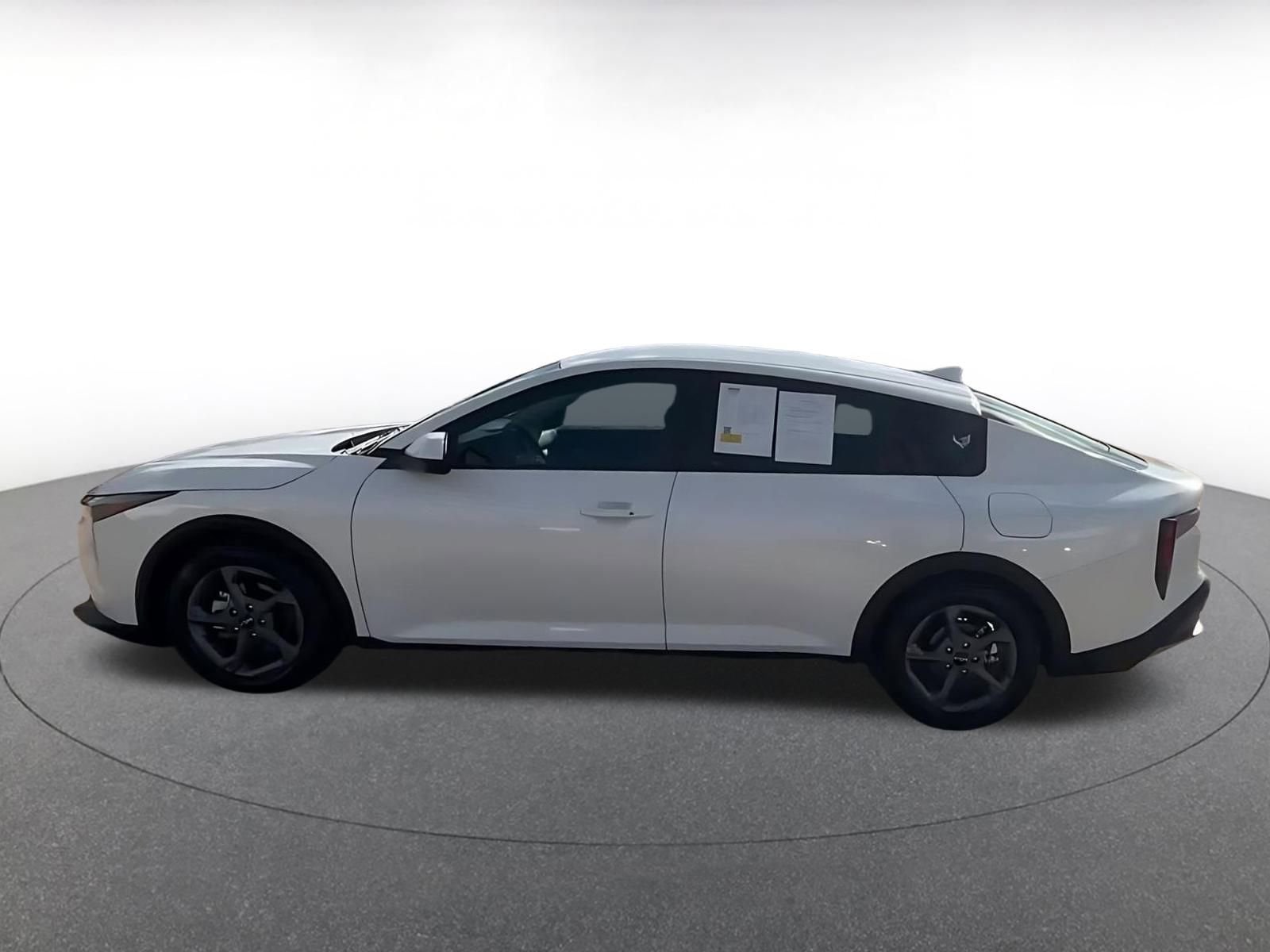 Thumbnail: 2025 Kia K4 - 9