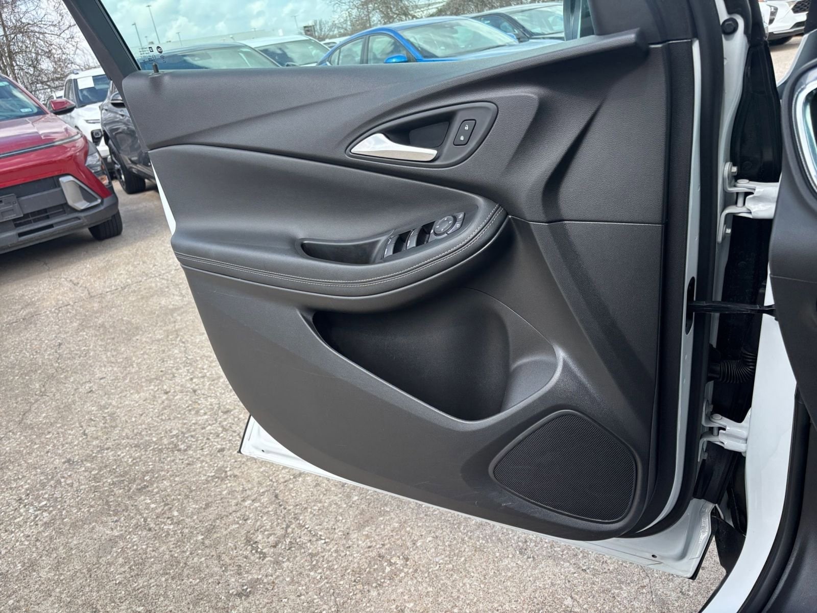 Thumbnail: 2025 Buick Encore GX - 18