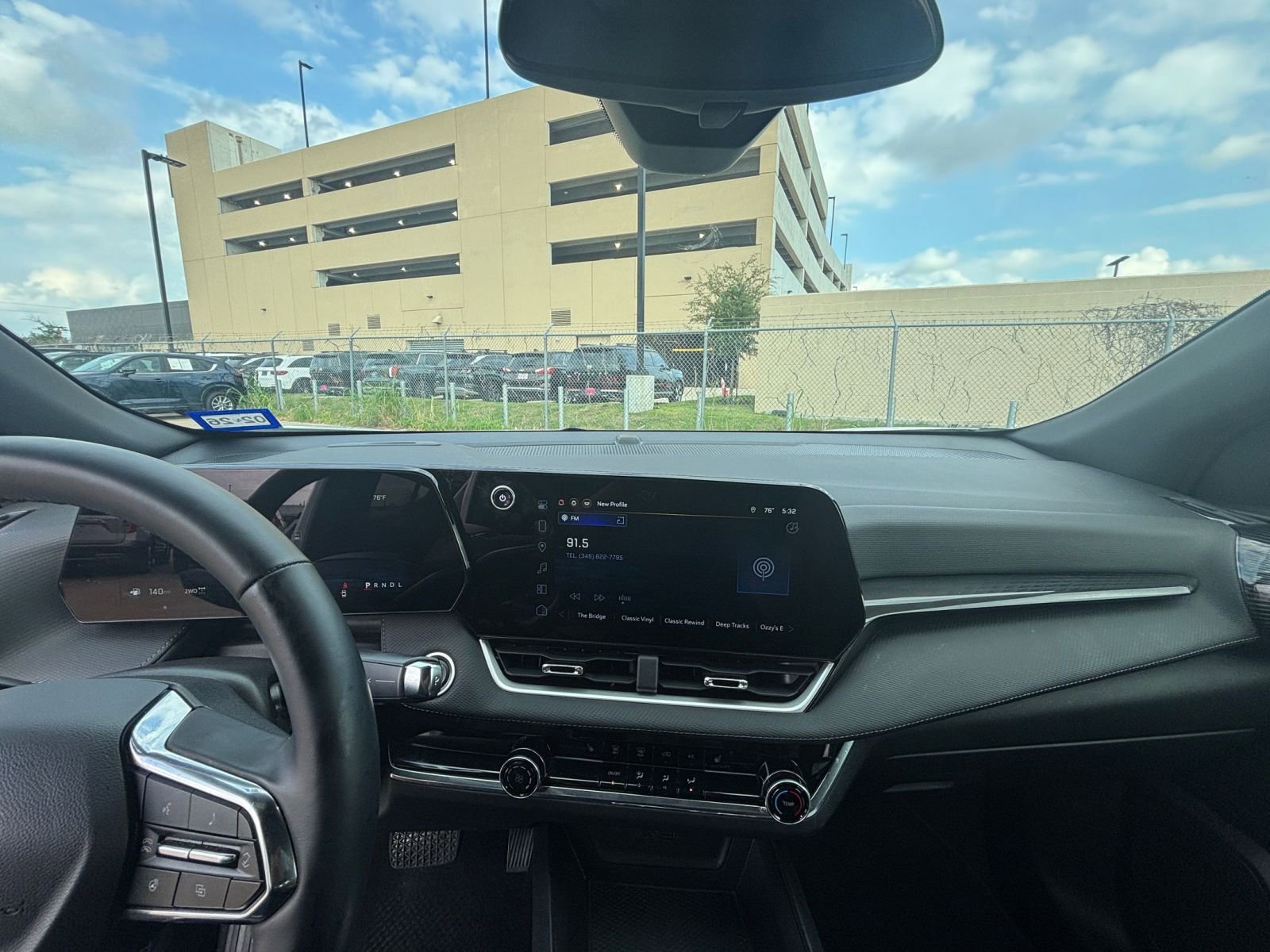 Thumbnail: 2025 Chevrolet Equinox - 31