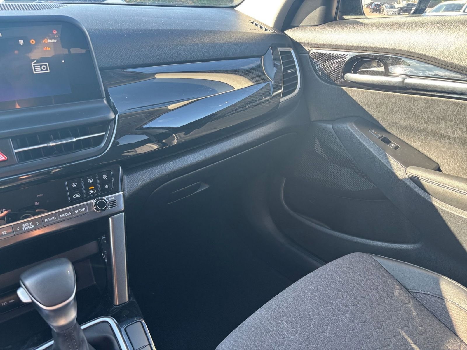 Thumbnail: 2025 Kia Seltos - 34