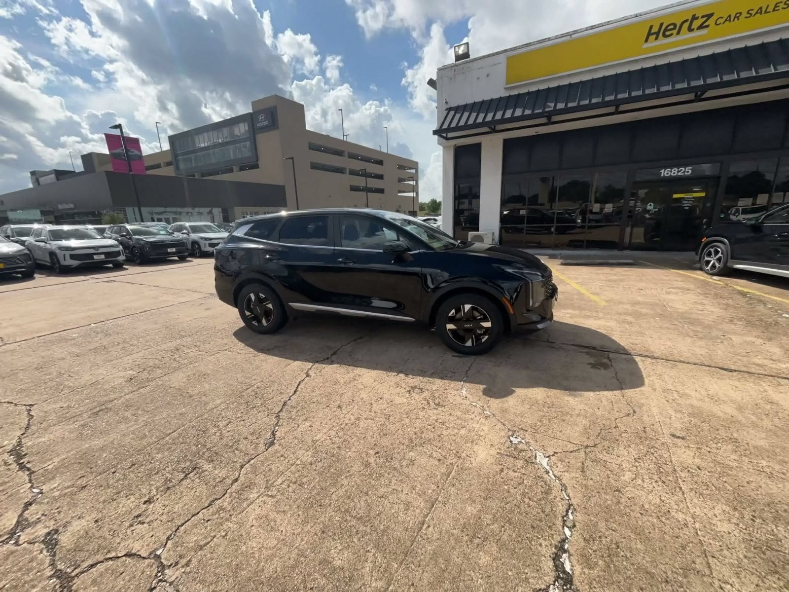 Thumbnail: 2026 Kia Sportage - 2