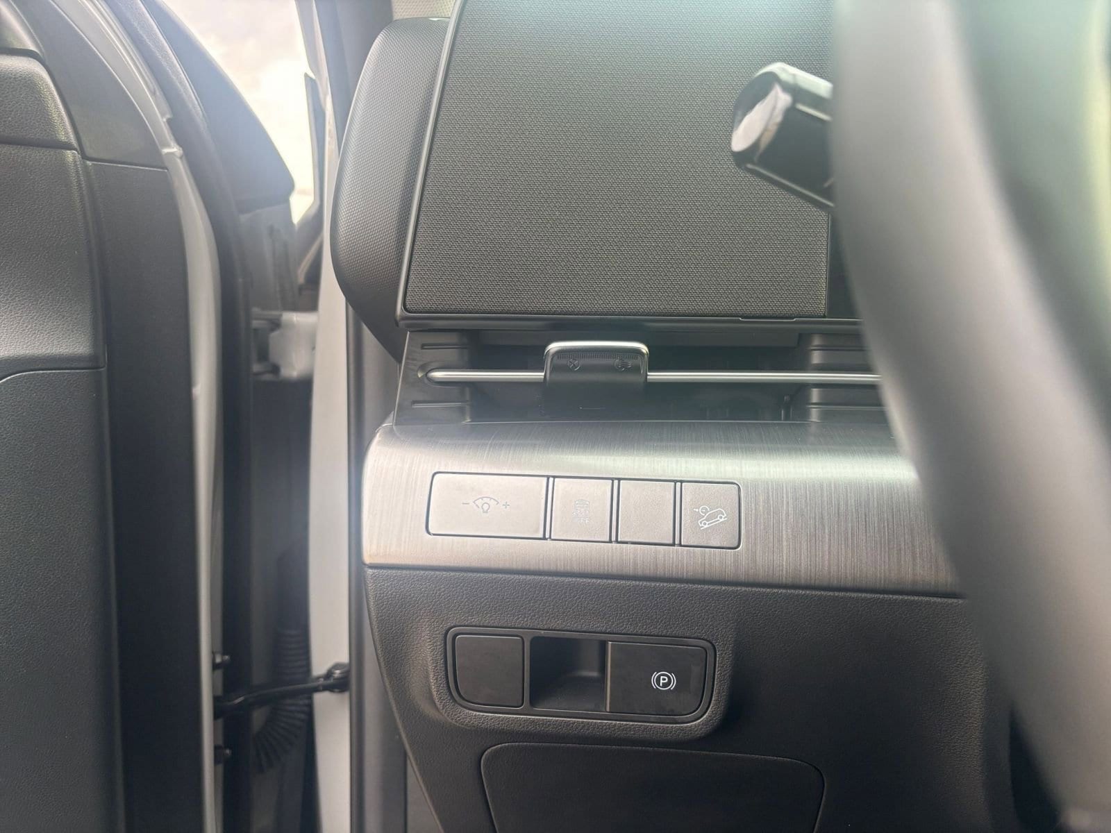 Thumbnail: 2025 Hyundai Kona - 32