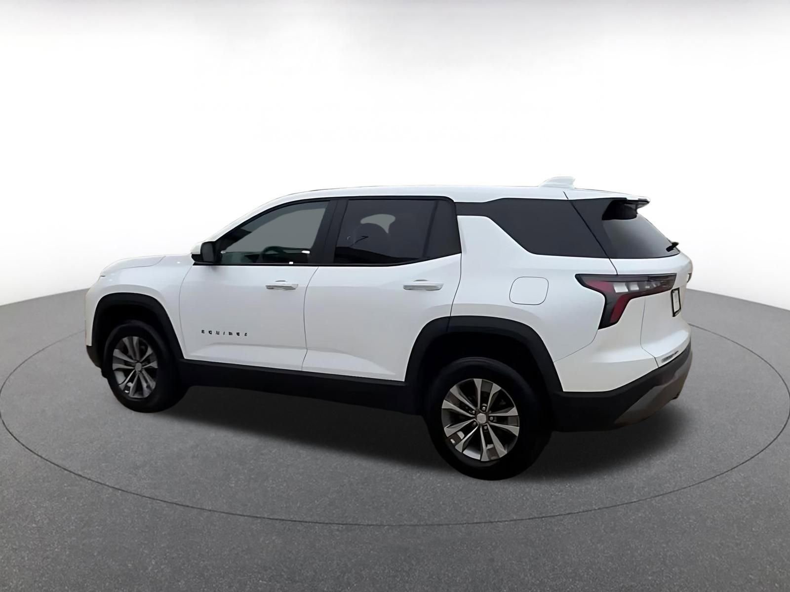 Thumbnail: 2025 Chevrolet Equinox - 11