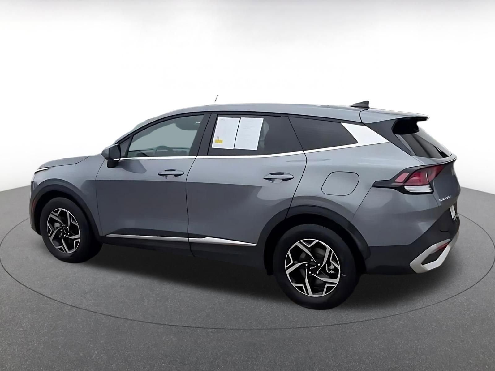 Thumbnail: 2025 Kia Sportage - 10