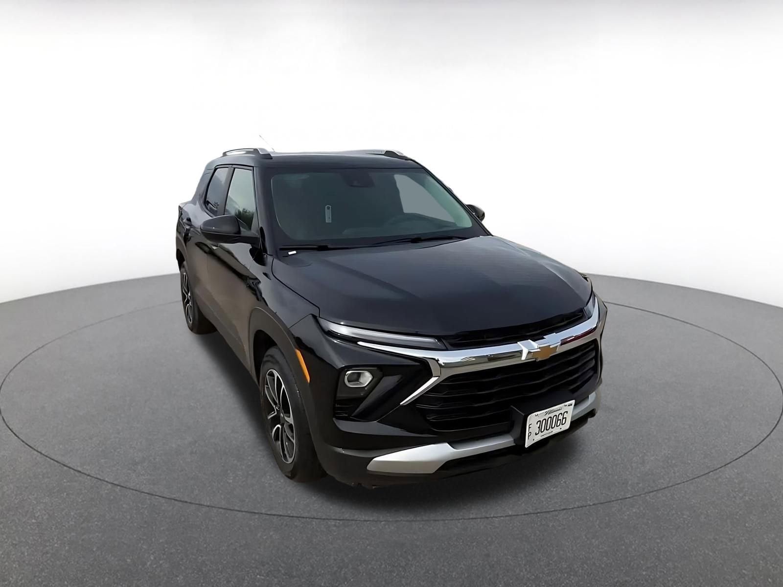 Thumbnail: 2025 Chevrolet TrailBlazer - 3