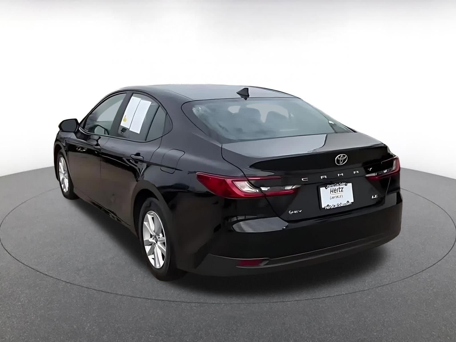 Thumbnail: 2025 Toyota Camry - 11