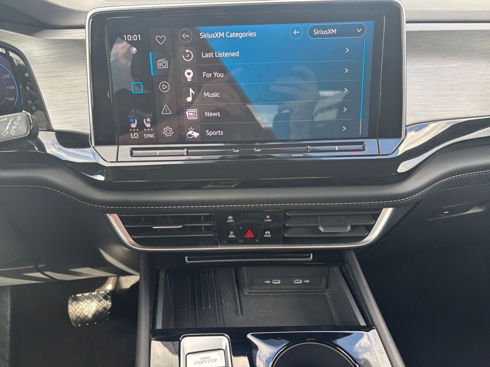 Thumbnail: 2025 Volkswagen Atlas - 18