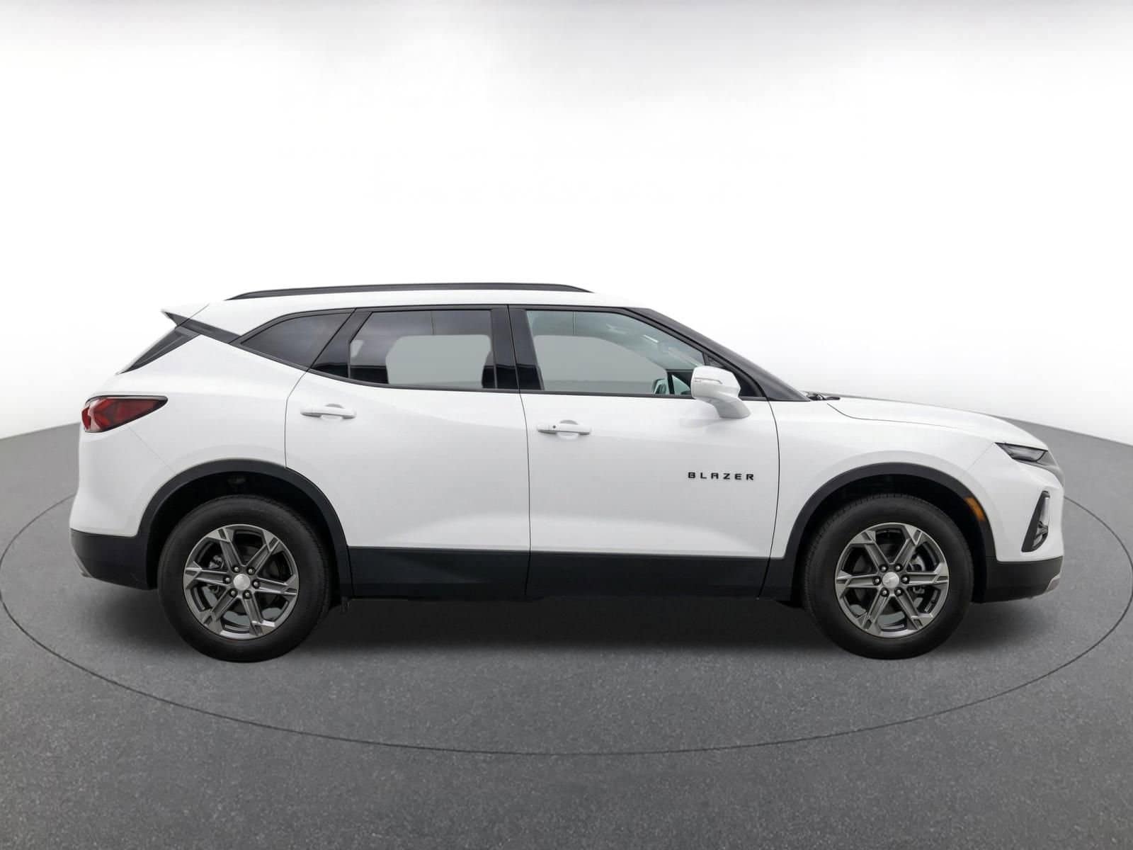 Thumbnail: 2025 Chevrolet Blazer - 10