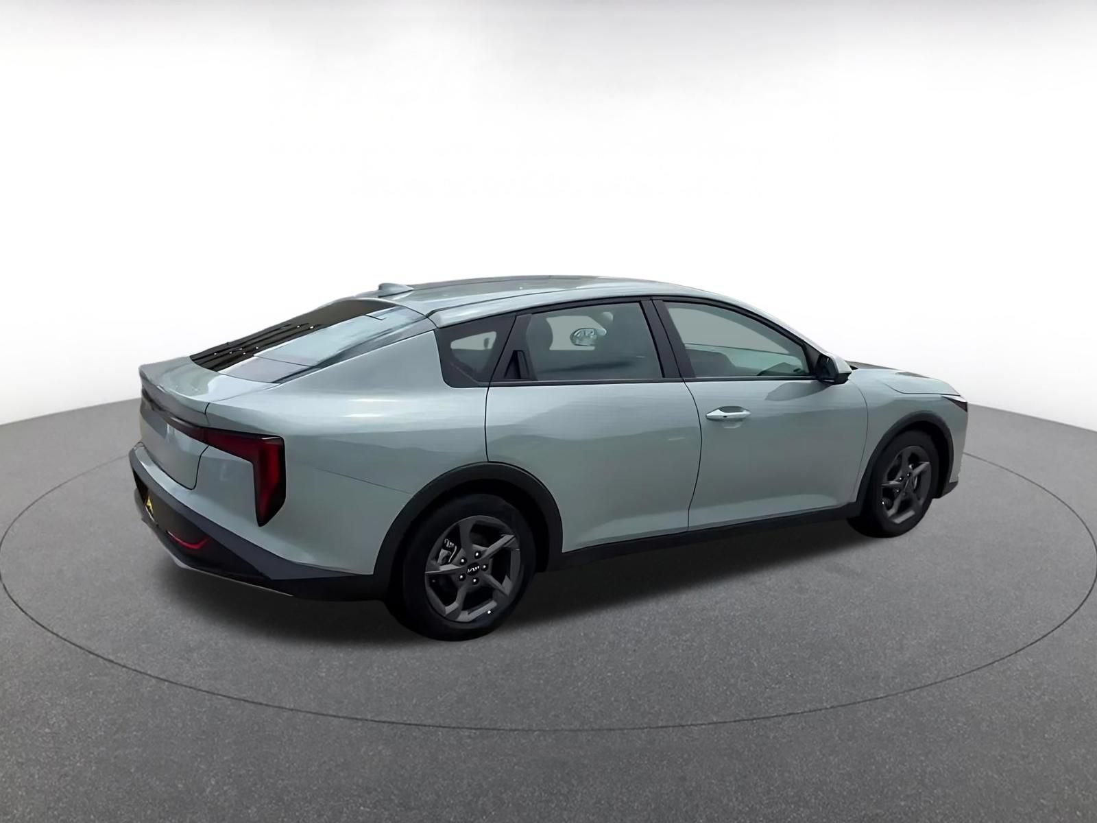 Thumbnail: 2025 Kia K4 - 12